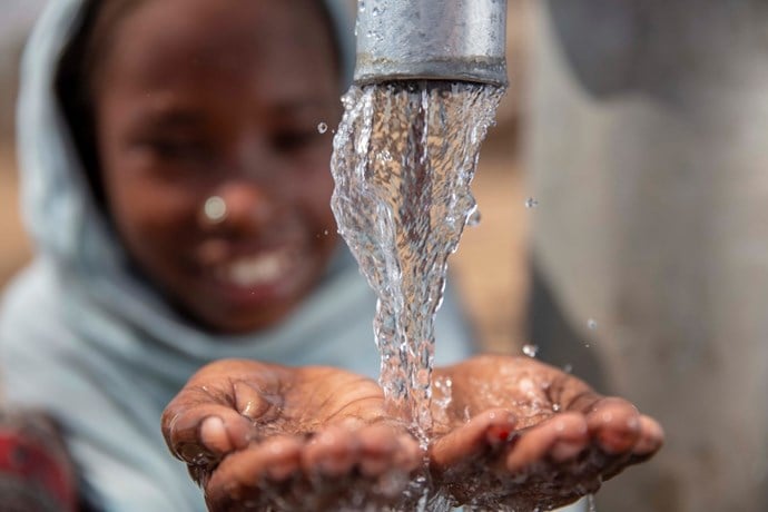 girl-drinking-water-africa.jpg