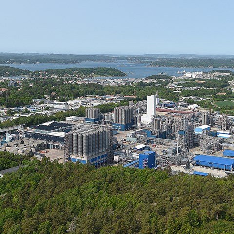 Flygbild över Borealis produktionsanläggningar i Stenungsund,