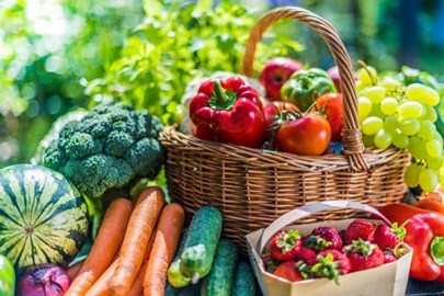 Fruits and Veggies in basket 