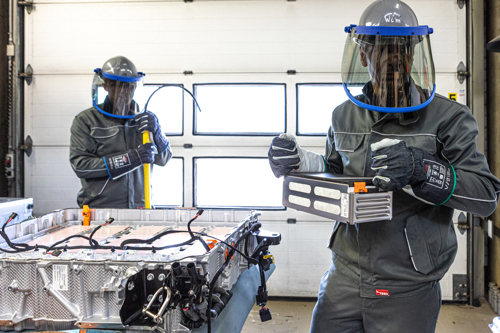 laboratory technicians for battery regulations