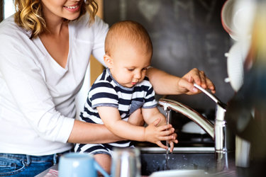 Bambino Acqua.jpg