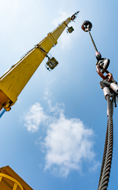 Lifting device for construction under a blue sky