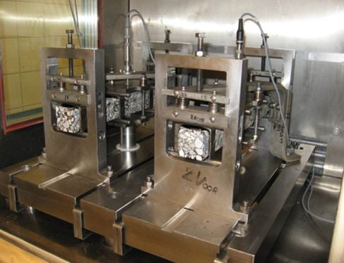 Kiwa KOAC_Vierpuntsbuigproef.jpg