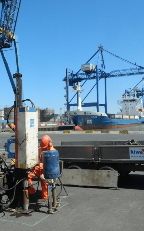 Window Sampling Boreholes